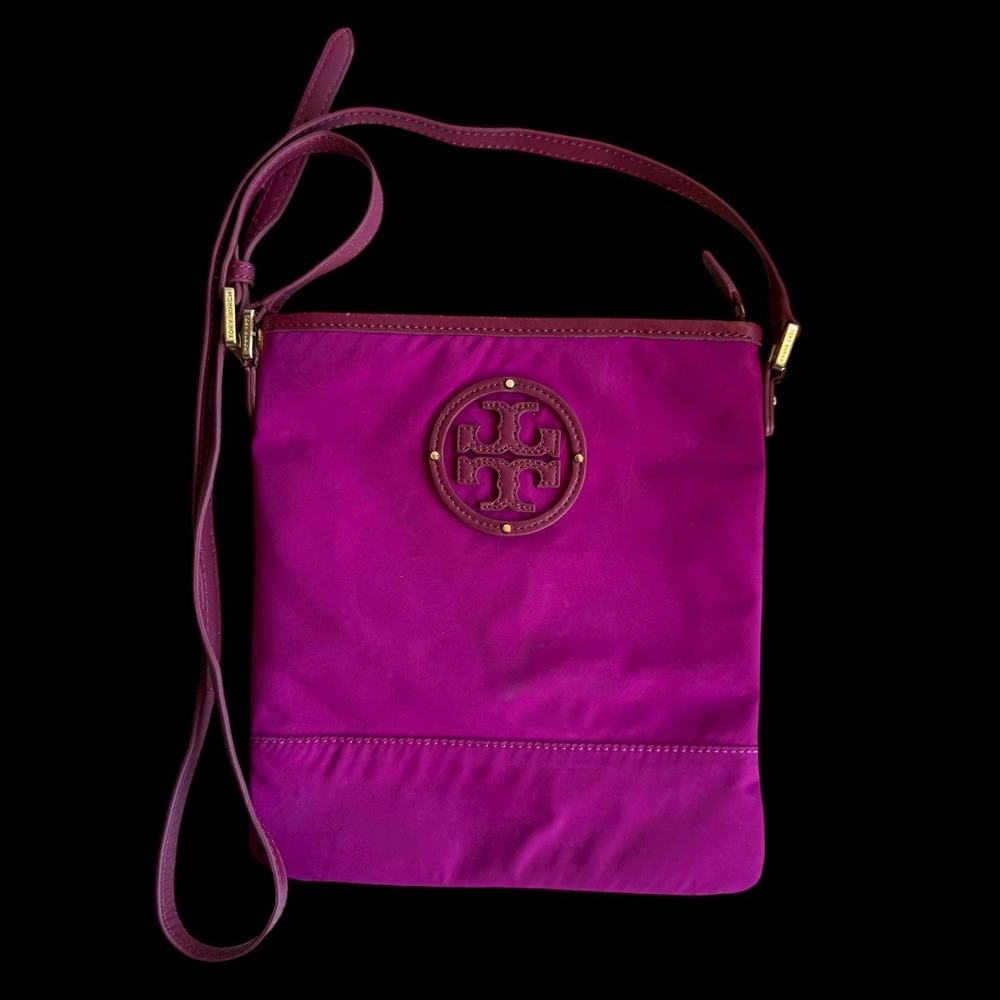 Tory Burch Nylon Crossbody Pink‎ Long Strap Zip Closure Boho Lagenlook Crossbody
